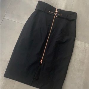 TES BAKER BLACK PENCIL SKIRT 10 zip front